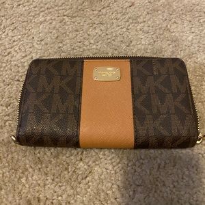MK wallet